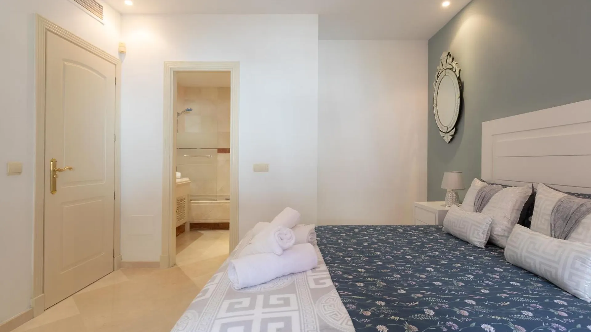 Apart Jardines De Don Carlos Apartment Marbella