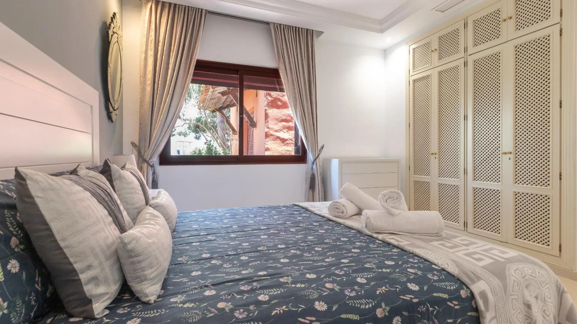 Apart Jardines De Don Carlos Apartment Marbella