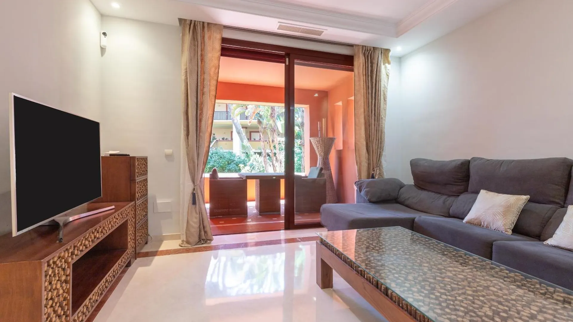 Apart Jardines De Don Carlos Apartment Marbella